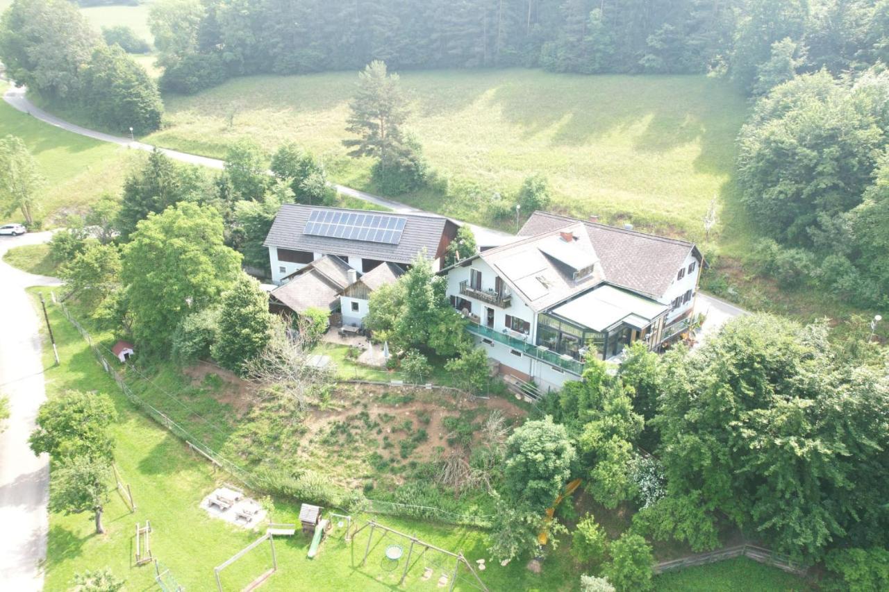 Gasthaus - Gaestehaus Schusterbauer Rein Eksteriør billede