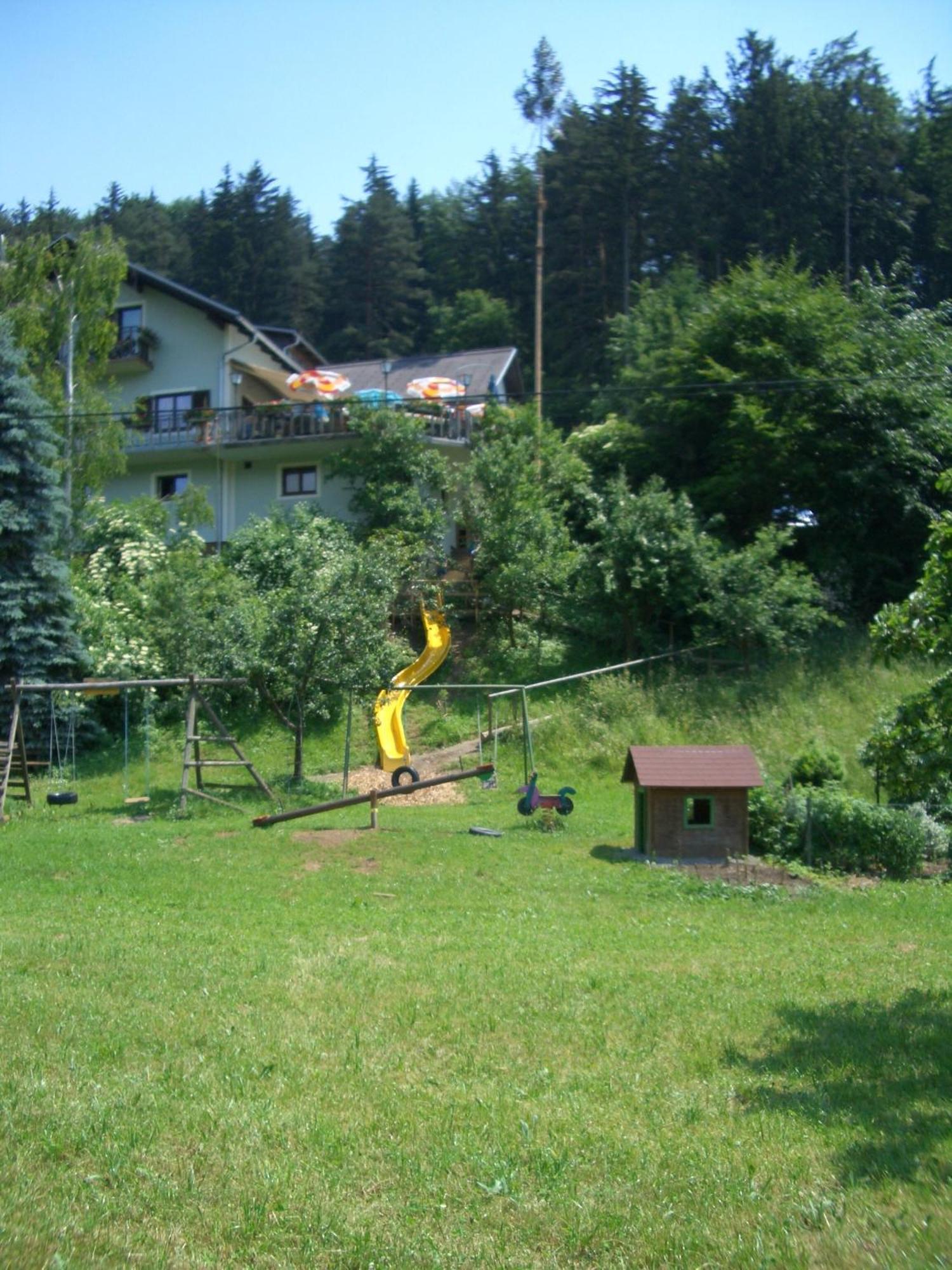 Gasthaus - Gaestehaus Schusterbauer Rein Eksteriør billede