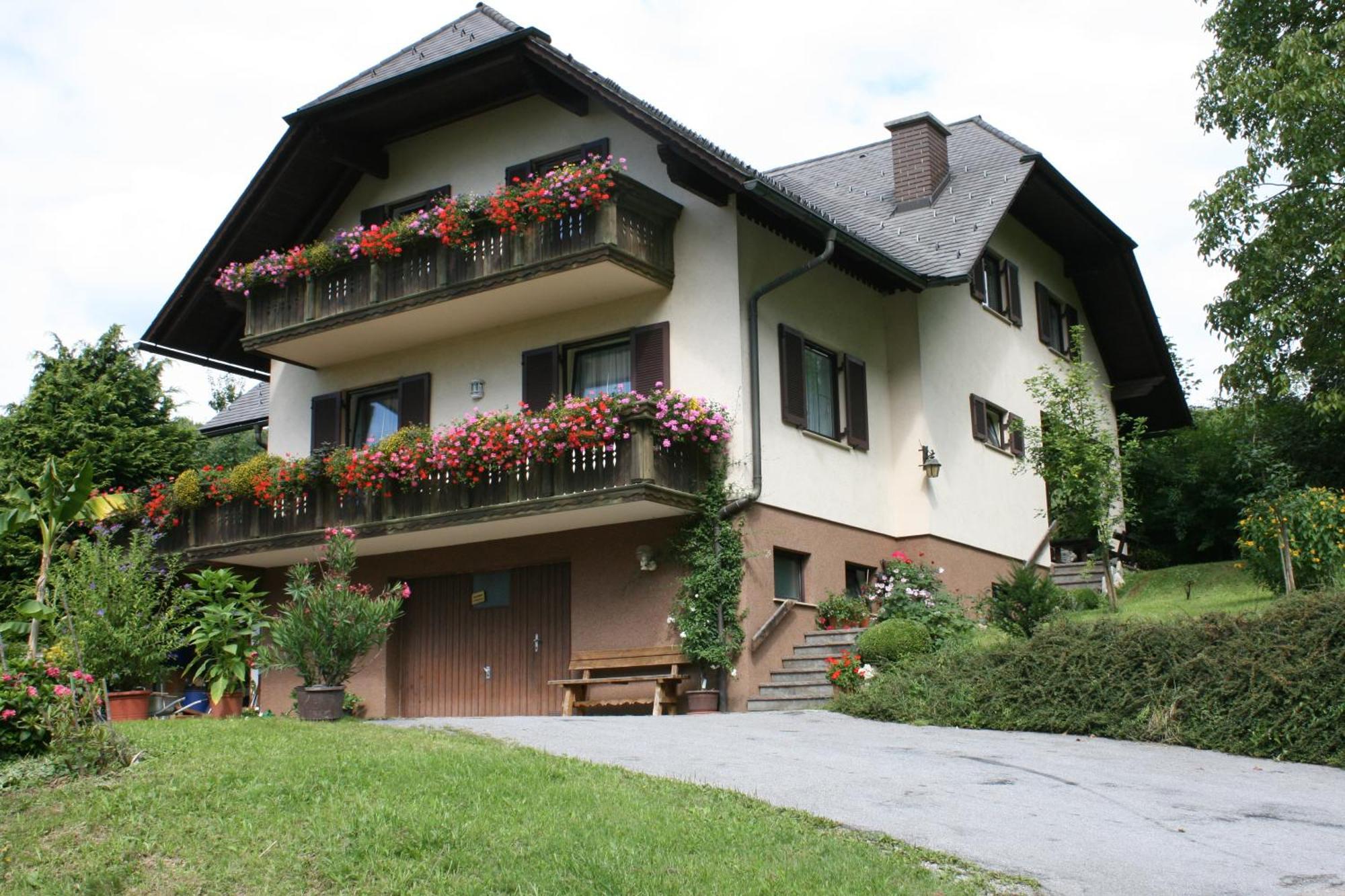 Gasthaus - Gaestehaus Schusterbauer Rein Eksteriør billede